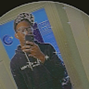 Meet your Posher, Abiola